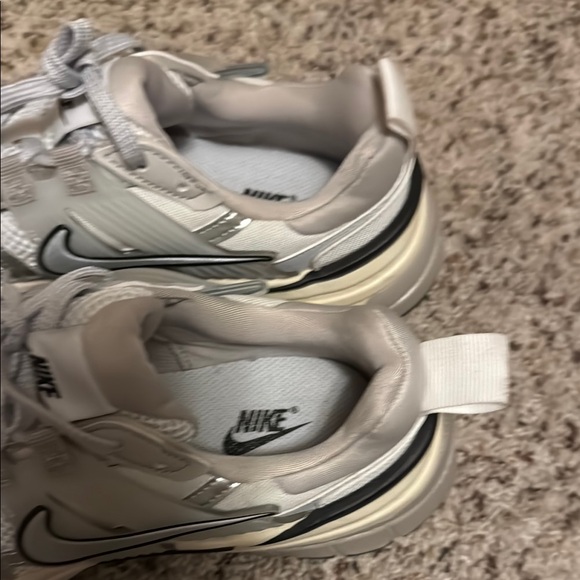 Nike Gray and Silver Sneakers - Picture 2 of 4